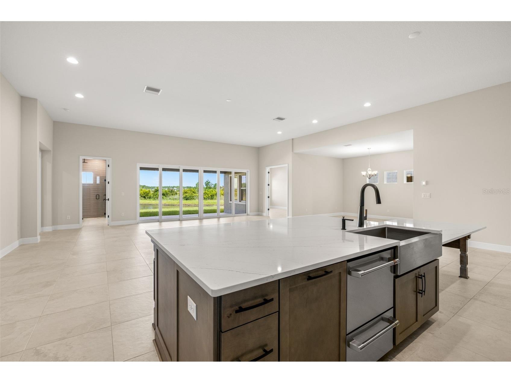 1953 Arching Branch Zephyrhills FL 33541 TB8434061 image8