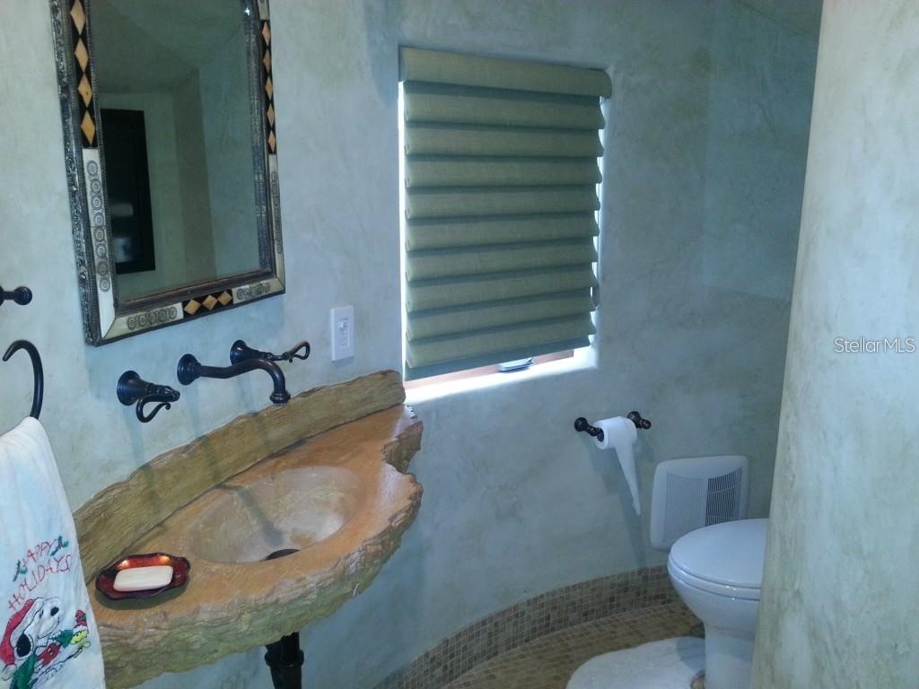 1953 Freedom Drive Clearwater FL 33755 TB8446535 image15