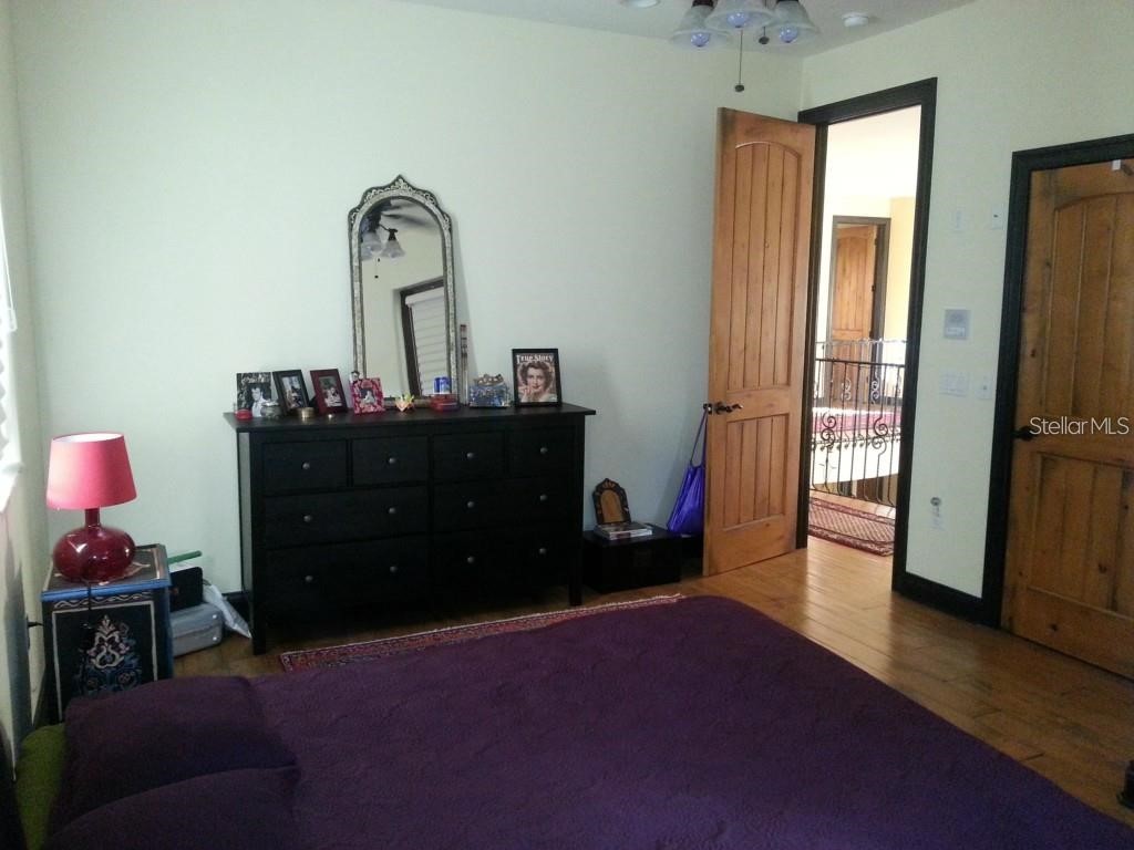 1953 Freedom Drive Clearwater FL 33755 TB8446535 image21