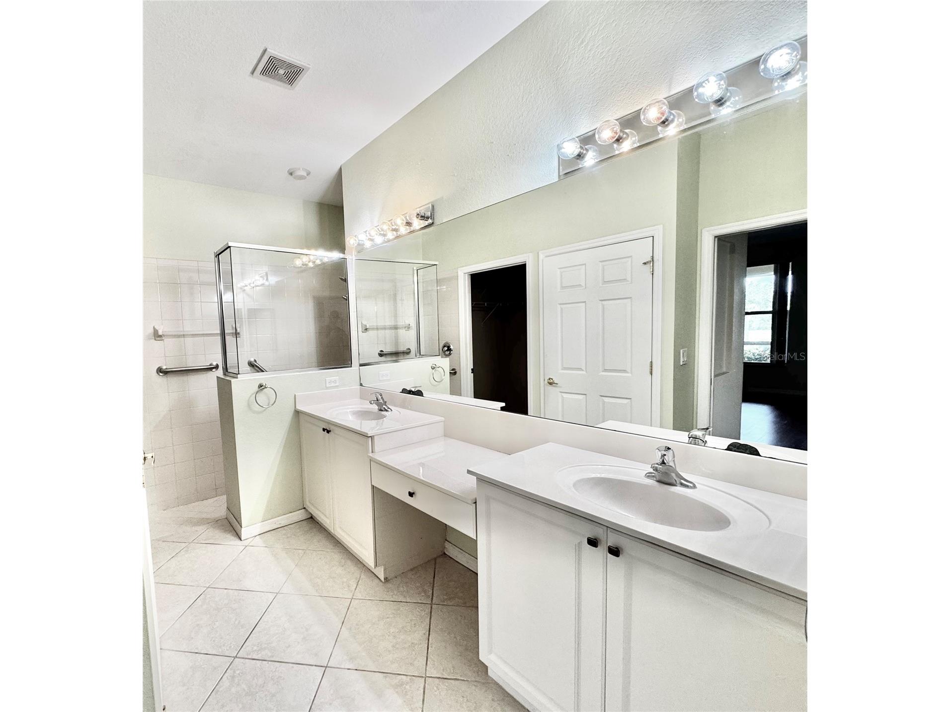1953 Scarlett Avenue North Port FL 34289 A4690923 image16