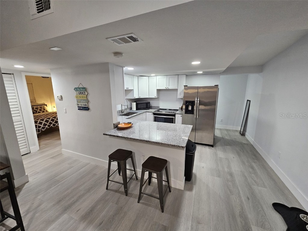 1953 W Skyline Drive #B Clearwater FL 33763 T3530808 image1