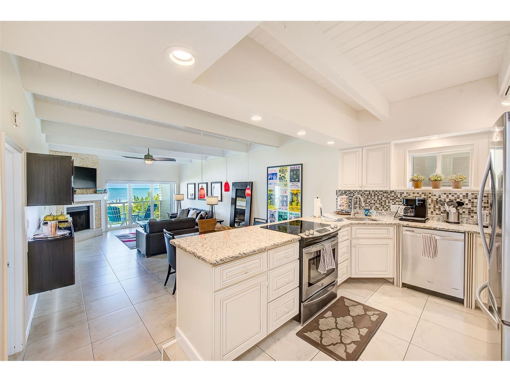 19530 Gulf Boulevard #1B Indian Shores FL 33785 - GULF TB8513006 image4