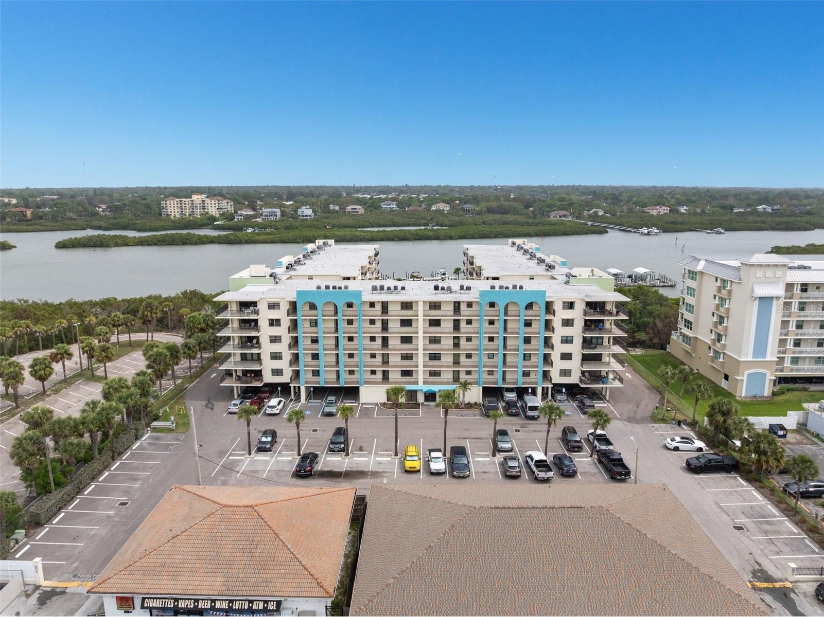 19531 Gulf Boulevard #414 Indian Shores FL 33785 - INTRACOASTAL WATERWAY TB8487618 image5