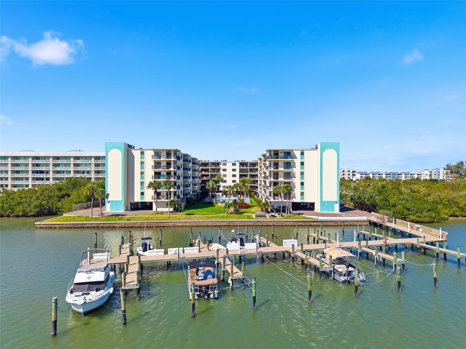19531 Gulf Boulevard #609 Indian Shores FL 33785 TB8488962 image50