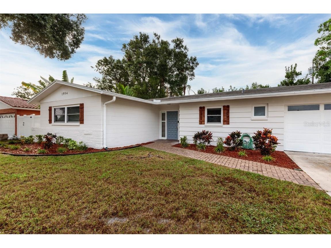 1954 67th Avenue S Saint Petersburg FL 33712 T3477742 image1