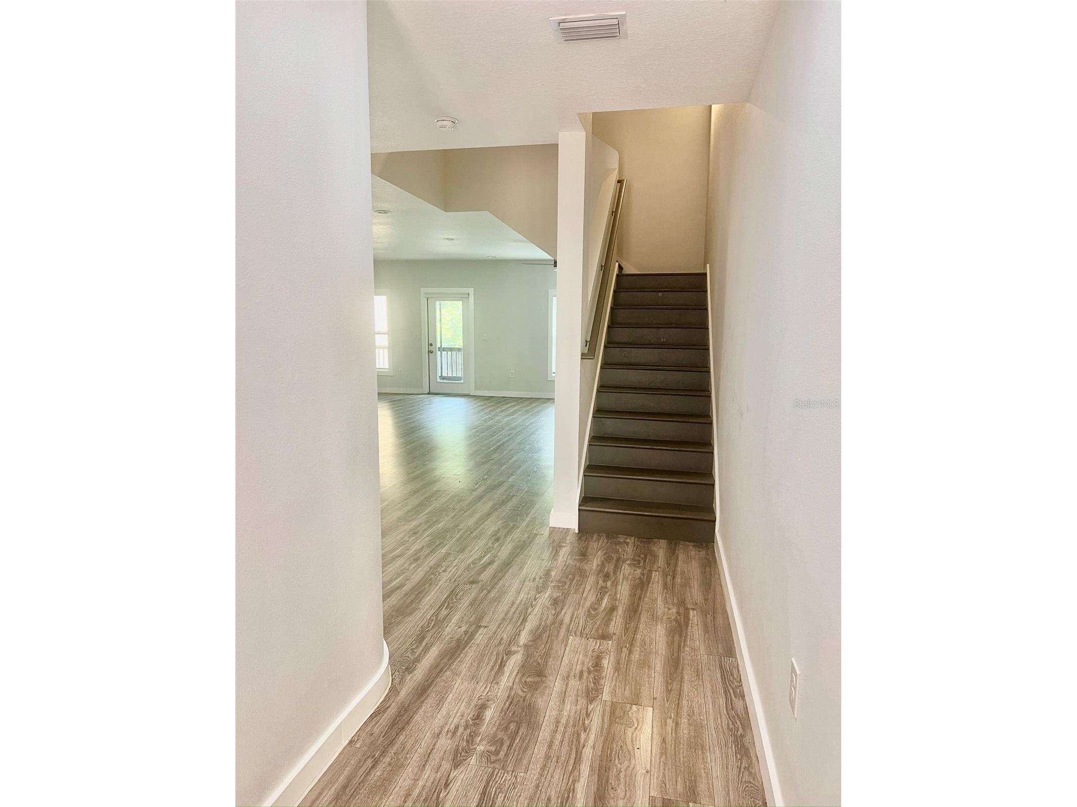1954 Freedom Drive Clearwater FL 33755 TB8490782 image15