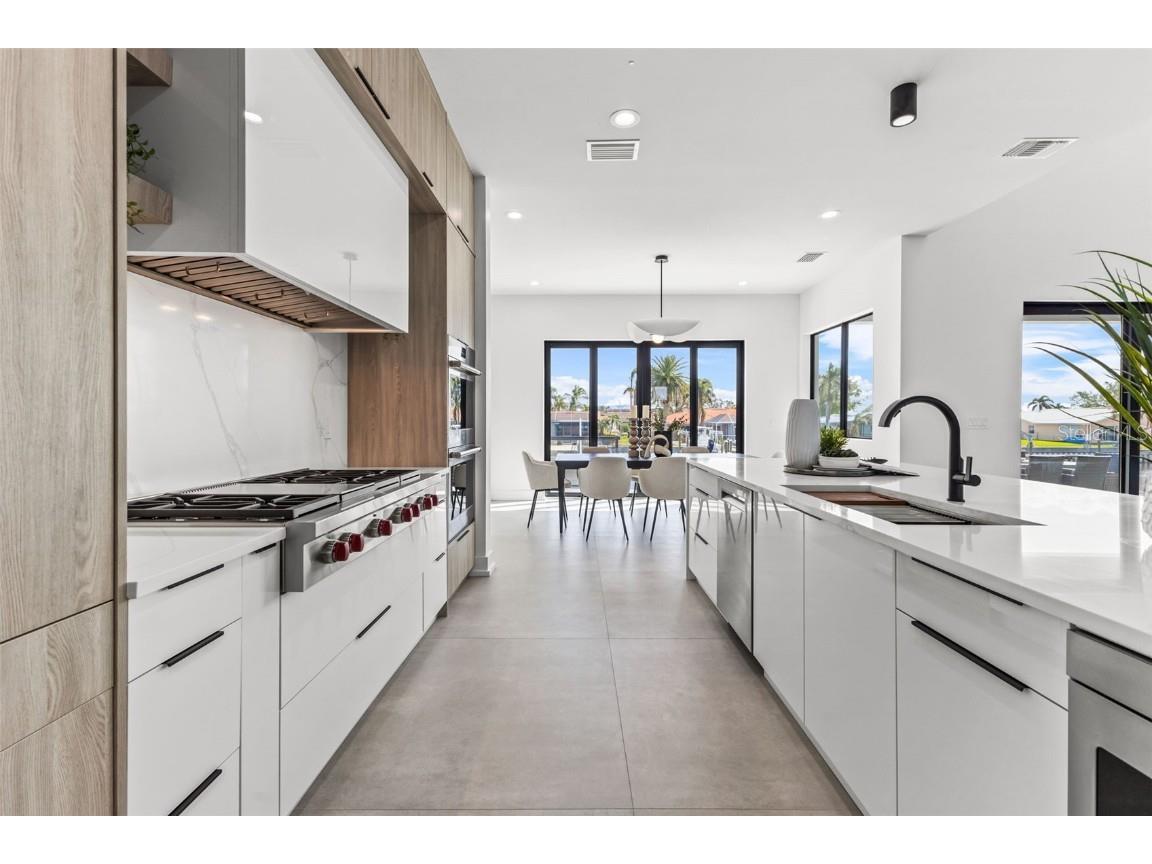 1954 Iowa Avenue NE Saint Petersburg FL 33703 TB8319730 image21