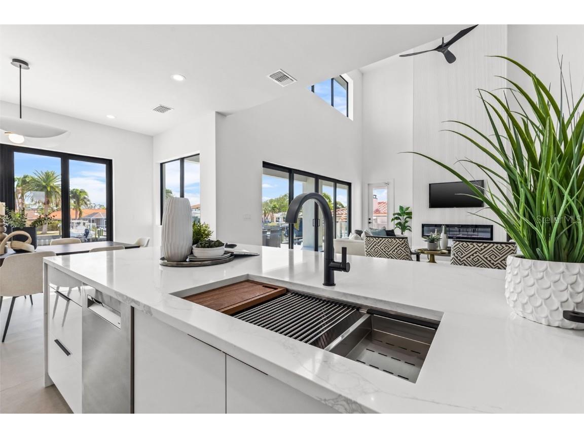 1954 Iowa Avenue NE Saint Petersburg FL 33703 TB8319730 image23