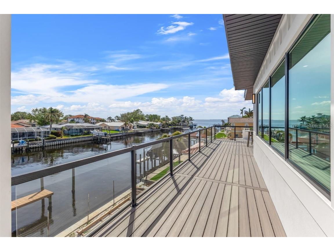 1954 Iowa Avenue NE Saint Petersburg FL 33703 TB8319730 image46