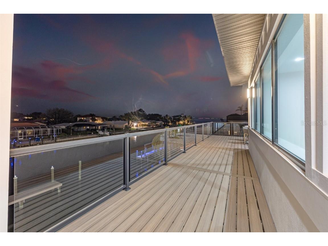 1954 Iowa Avenue NE Saint Petersburg FL 33703 TB8319730 image47