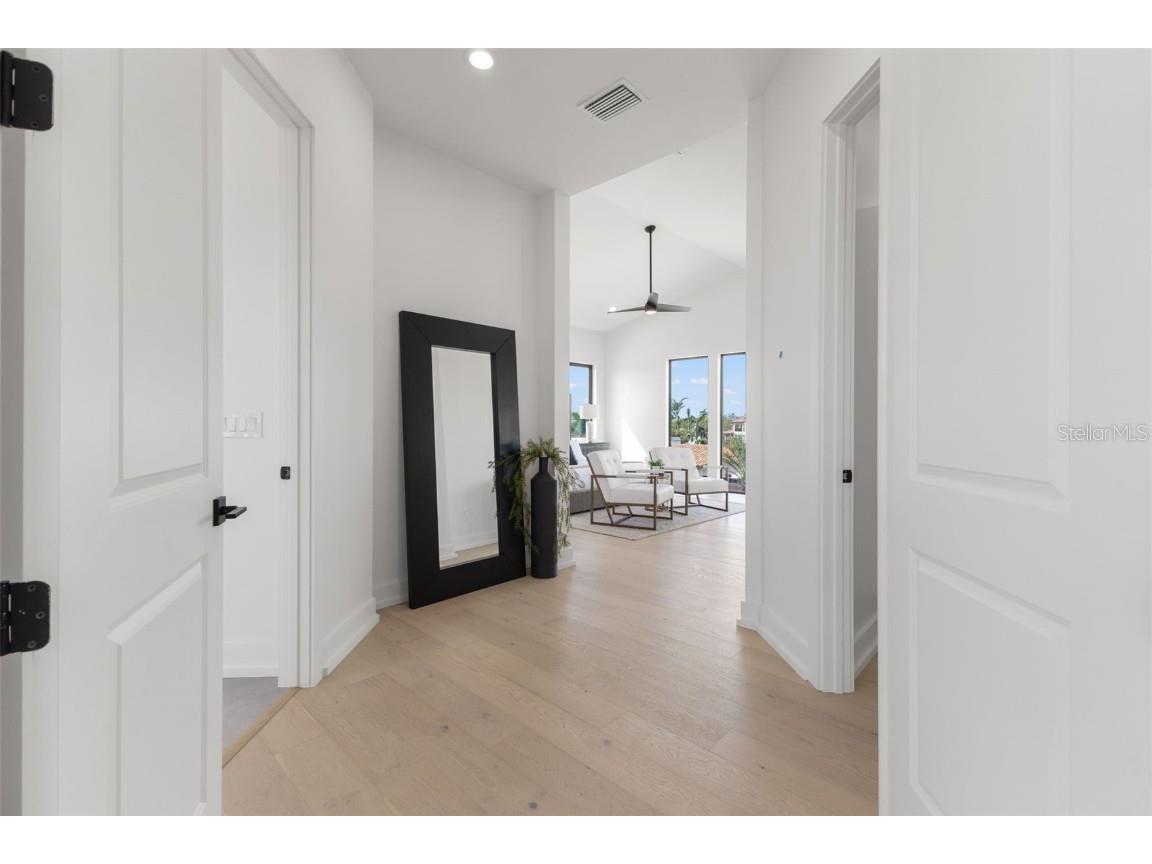 1954 Iowa Avenue NE Saint Petersburg FL 33703 TB8319730 image49