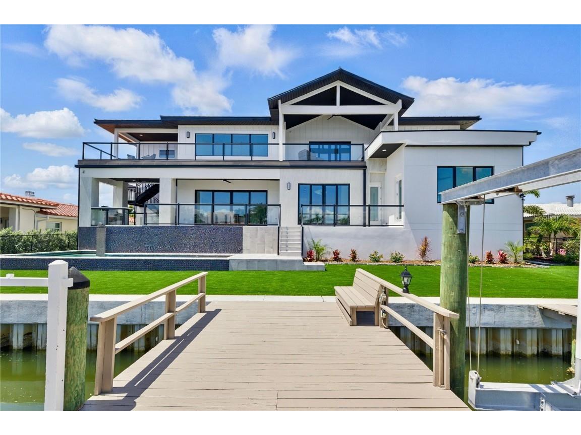 1954 Iowa Avenue NE Saint Petersburg FL 33703 TB8319730 image5