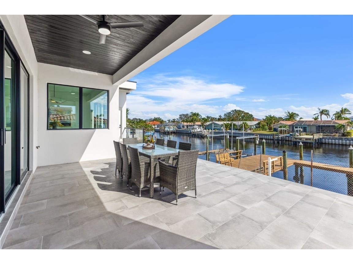 1954 Iowa Avenue NE Saint Petersburg FL 33703 TB8319730 image69