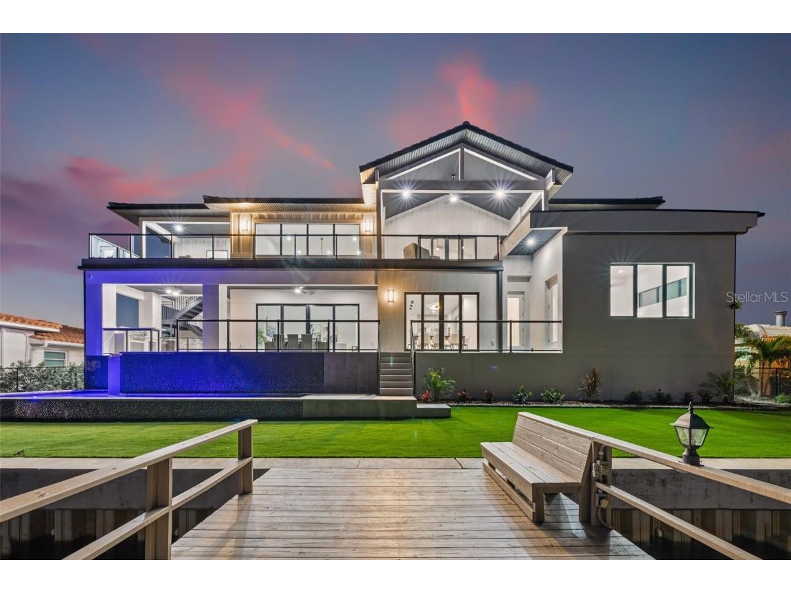 1954 Iowa Avenue NE Saint Petersburg FL 33703 TB8319730 image7