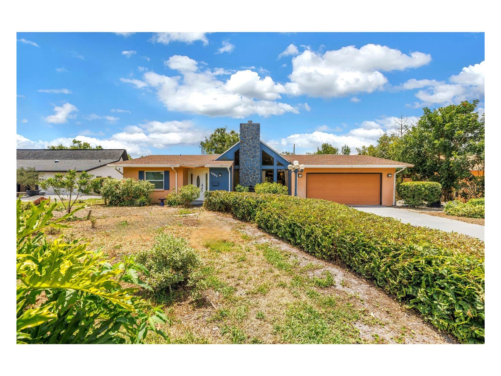 1954 Pinellas Point Drive S Saint Petersburg FL 33712 TB8512816 image2