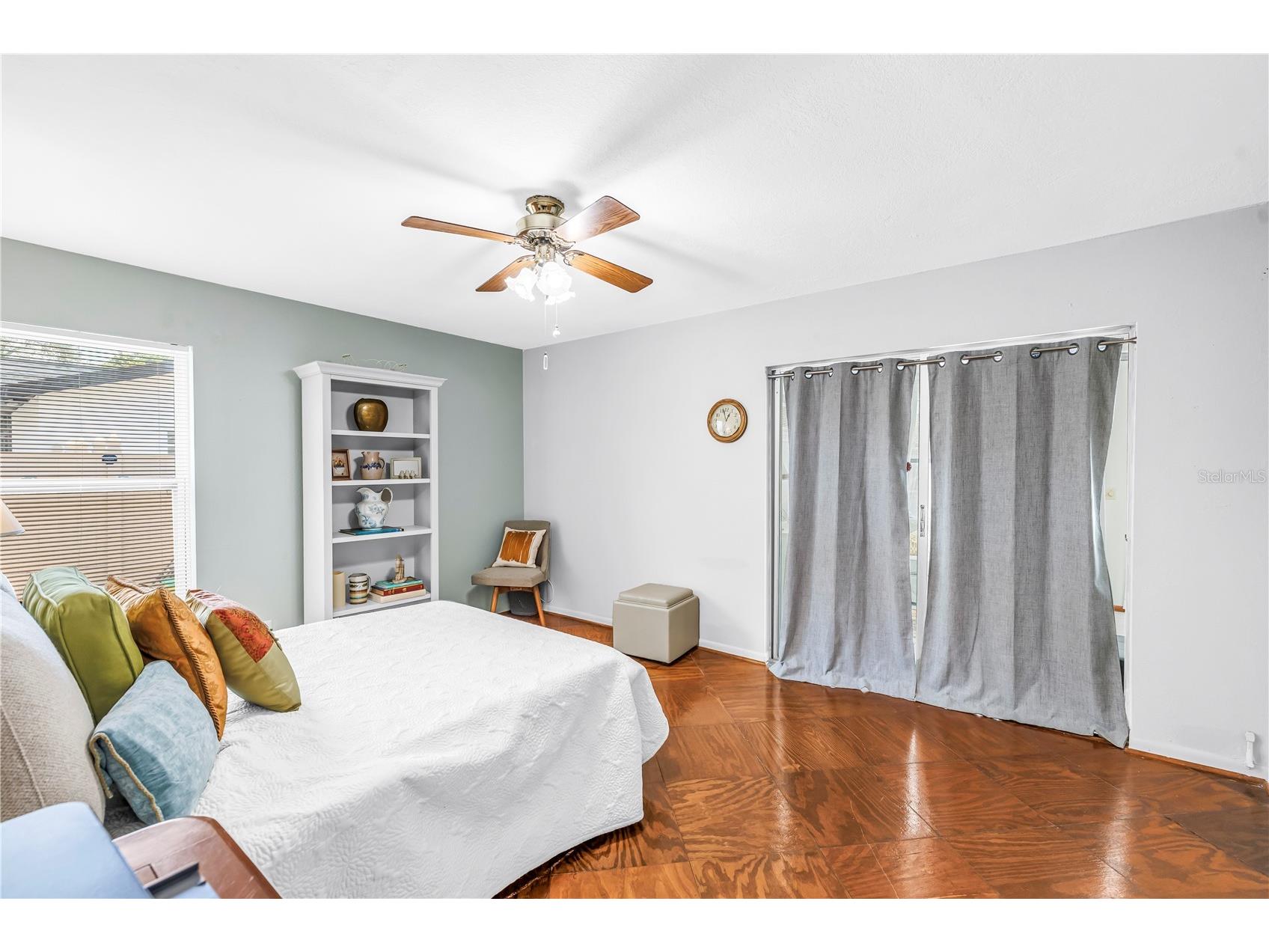 1954 Pinellas Point Drive S Saint Petersburg FL 33712 TB8512816 image24