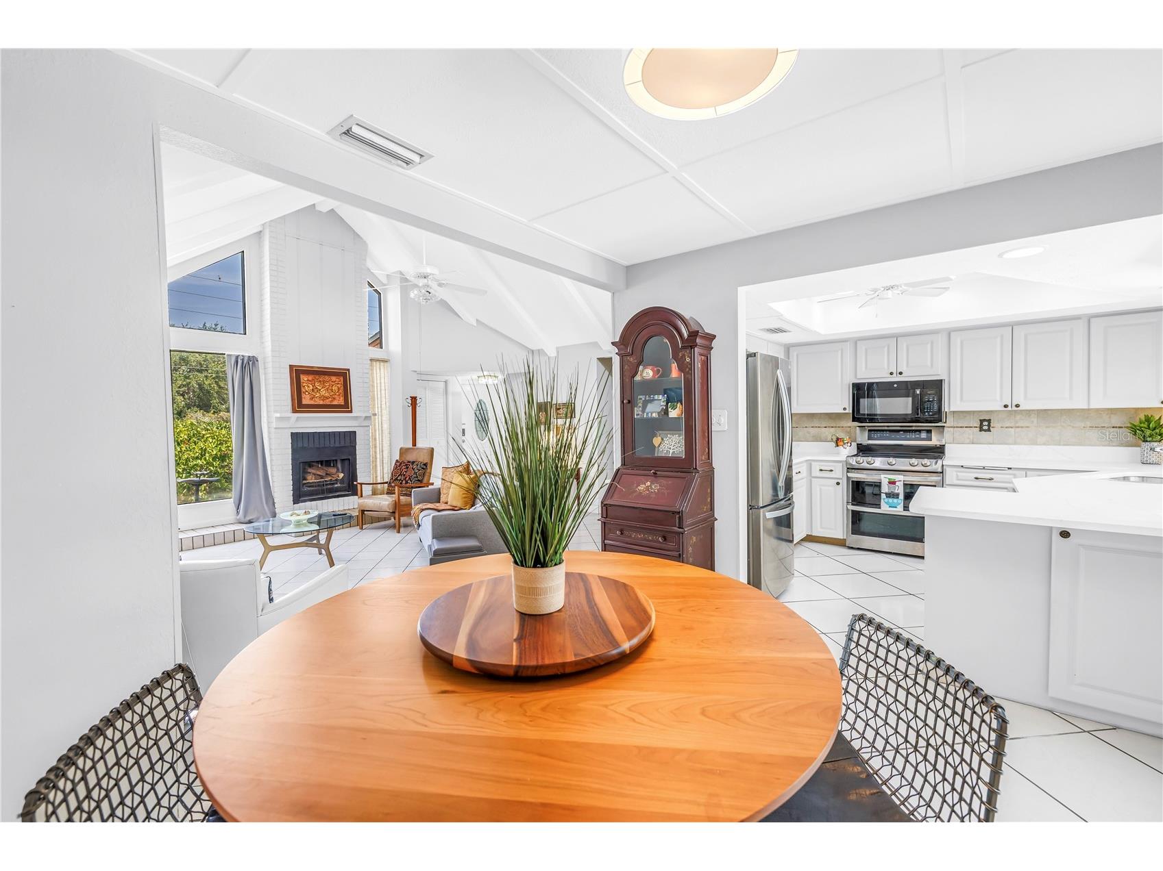 1954 Pinellas Point Drive S Saint Petersburg FL 33712 TB8512816 image9