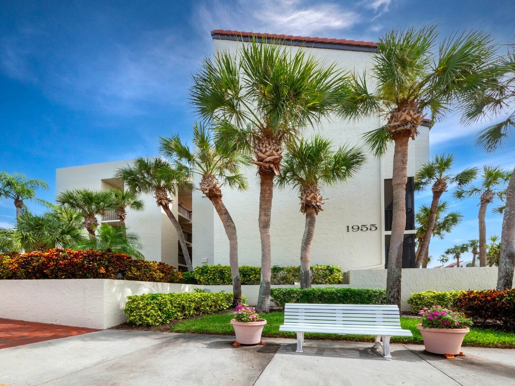 1955 Gulf Of Mexico Drive #G6-311 Longboat Key FL 34228 - GULF OF MEXICO A4629074 image1