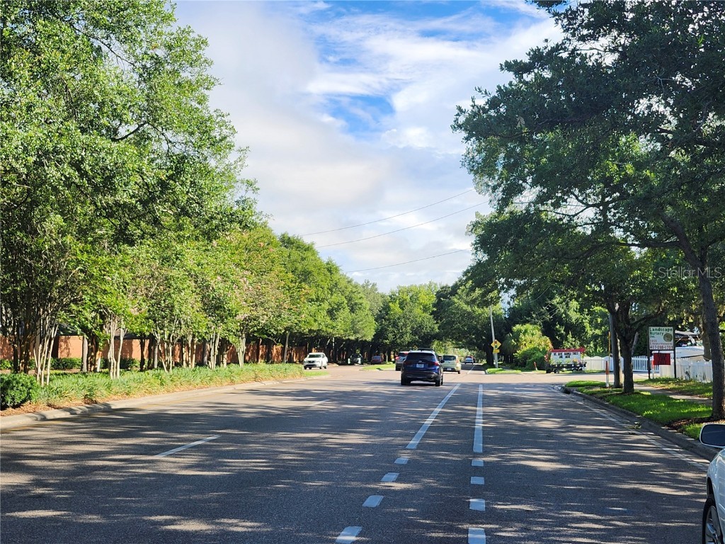 1955 S Apopka Vineland Road Orlando FL 32835 O6211968 image8