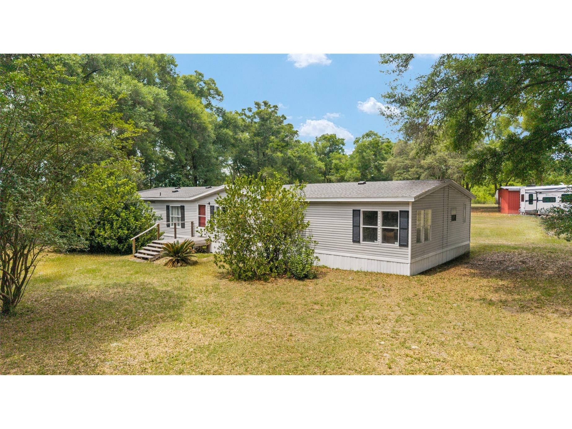 19551 SE 42nd Place Morriston FL 32668 OM724189 image3