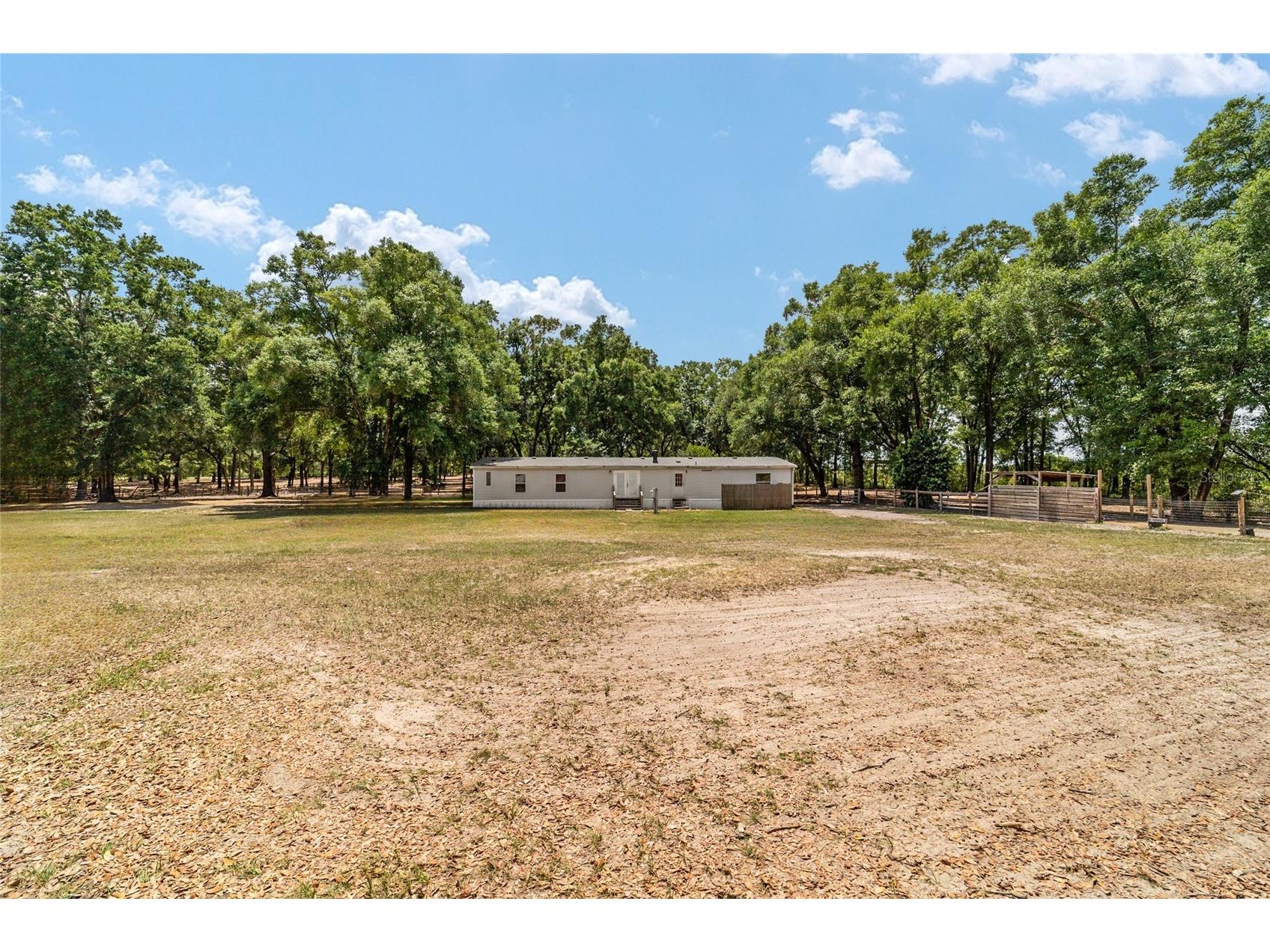 19551 SE 42nd Place Morriston FL 32668 OM724189 image42