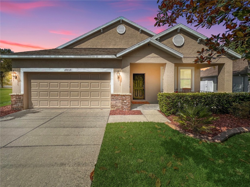 19555 Sunset Bay Drive Land O Lakes FL 34638 W7863608 image1