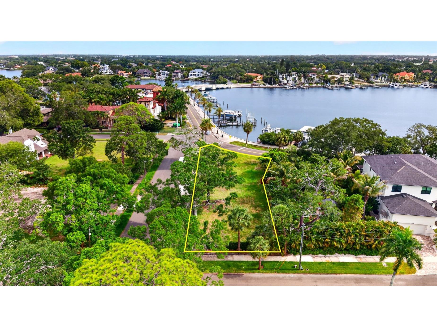 1956 Coffee Pot Boulevard NE Saint Petersburg FL 33704 - COFFEE POT BAYOU TB8507783 image4