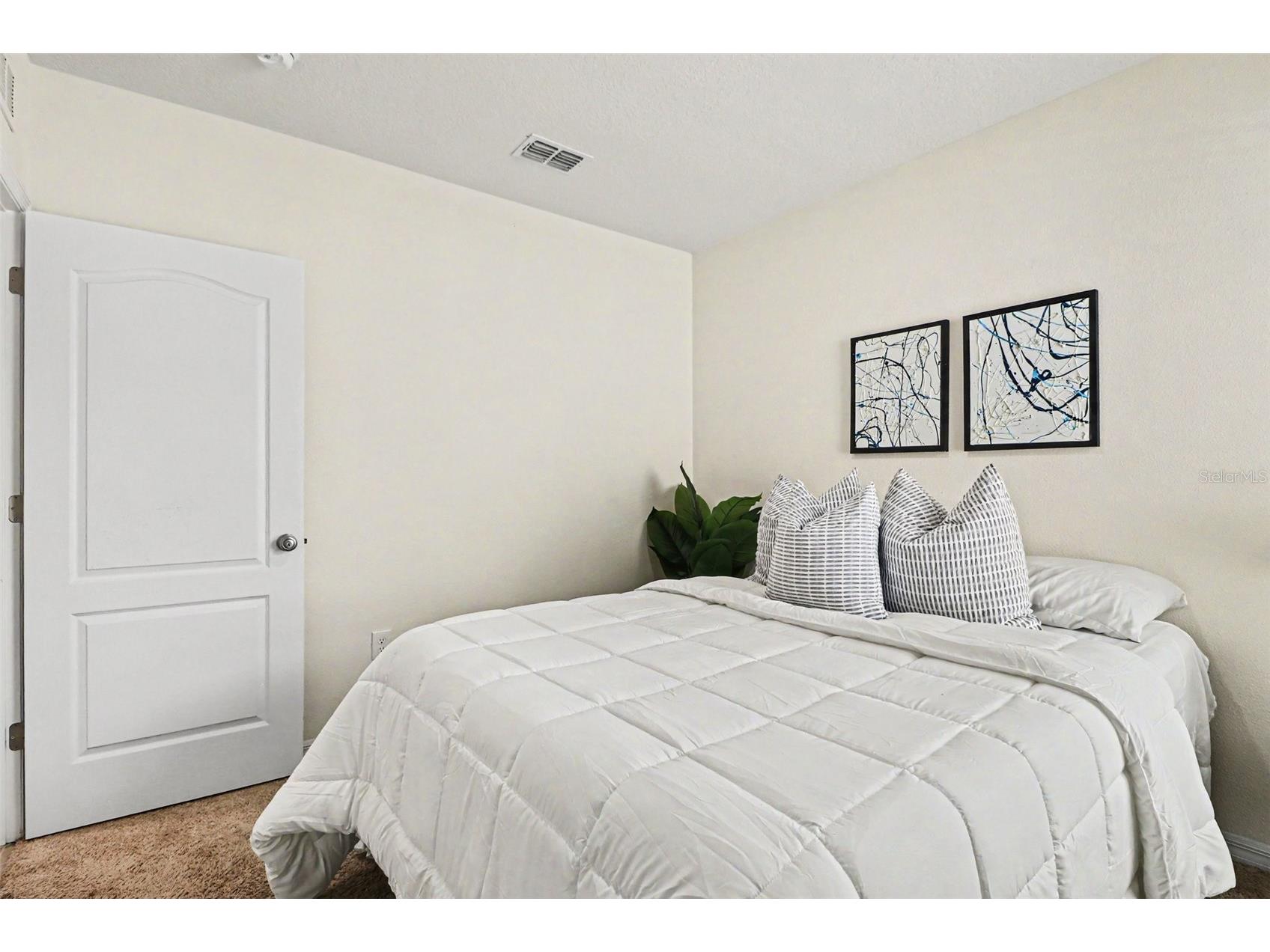 1956 Egret Meadows Avenue Kissimmee FL 34744 O6409425 image7