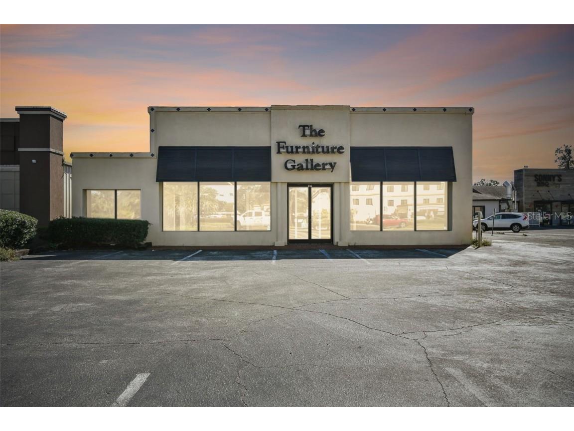 1956 Kingsley Avenue Orange Park FL 32073 O6252028 image1