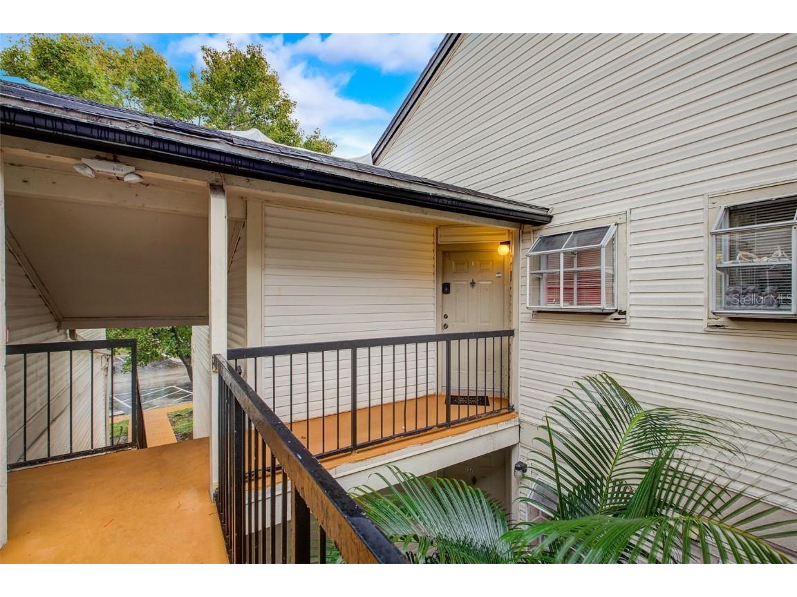 1956 Lake Atriums Circle #141 Orlando FL 32839 O6161998 image1