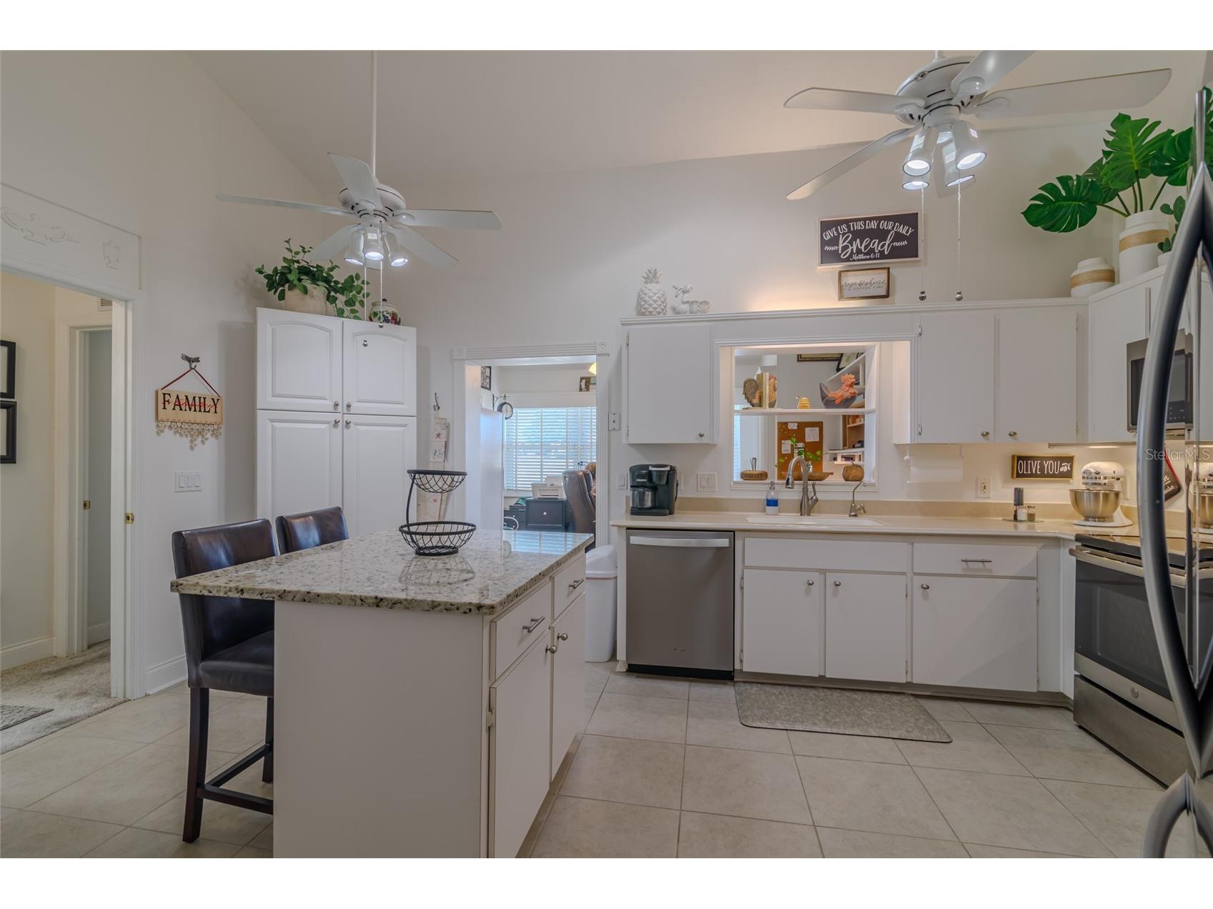 1956 NW 50th Circle Ocala FL 34482 OM719342 image4