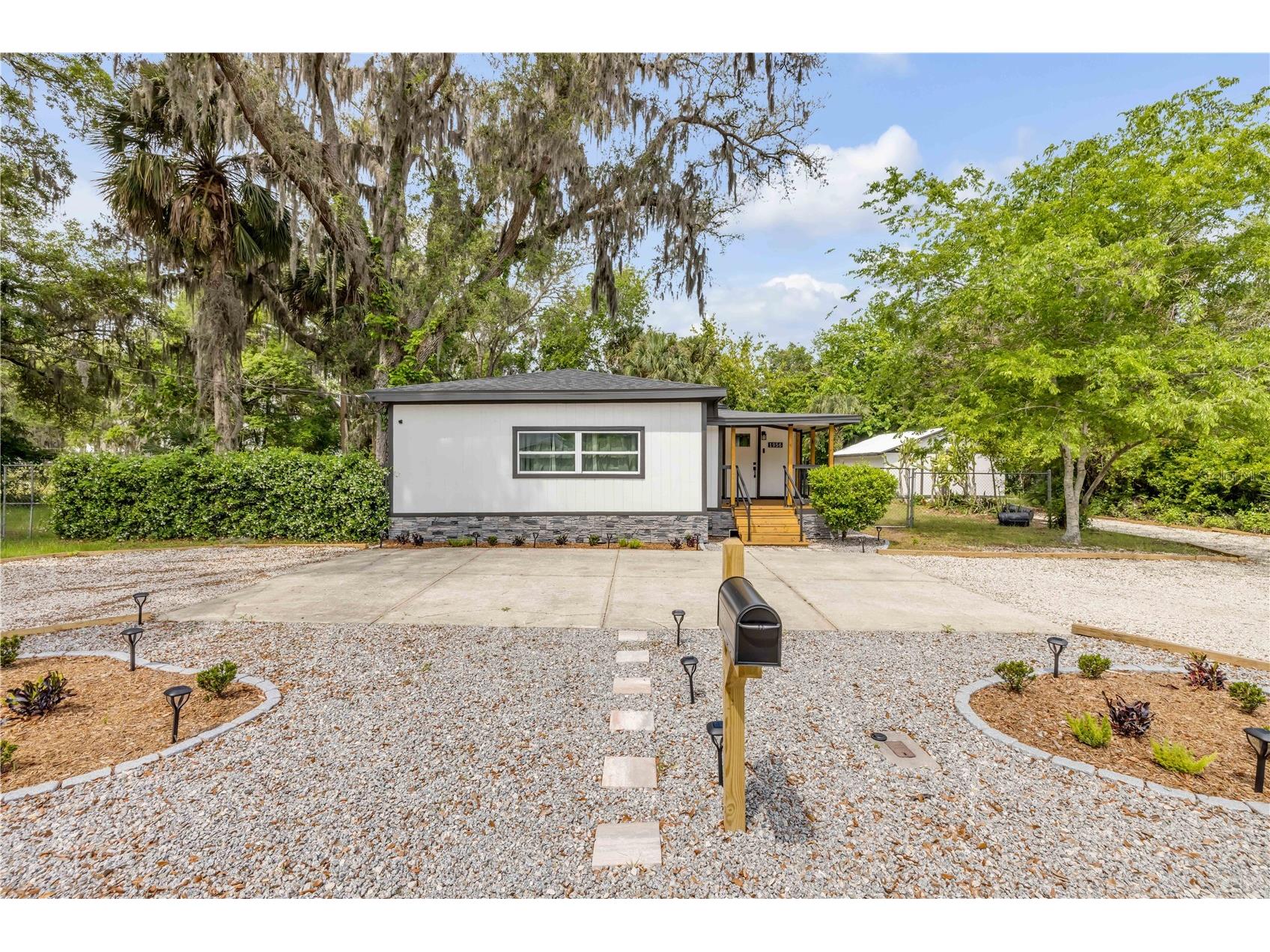1956 Pioneer Trail New Smyrna Beach FL 32168 NS1088028 image1