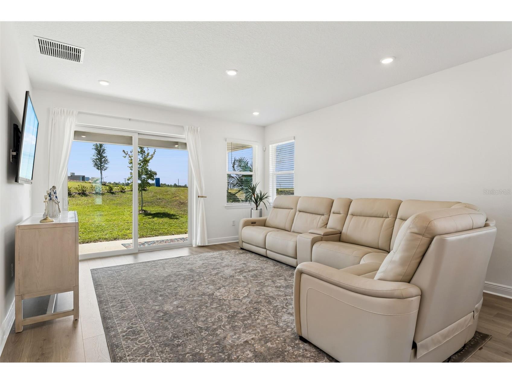 1956 Sunshine Peak Drive Minneola FL 34715 O6401942 image16
