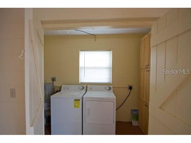 1957 Magnolia Street Sarasota FL 34239 A4678792 image10