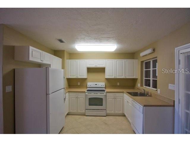 1957 Magnolia Street Sarasota FL 34239 A4678792 image4