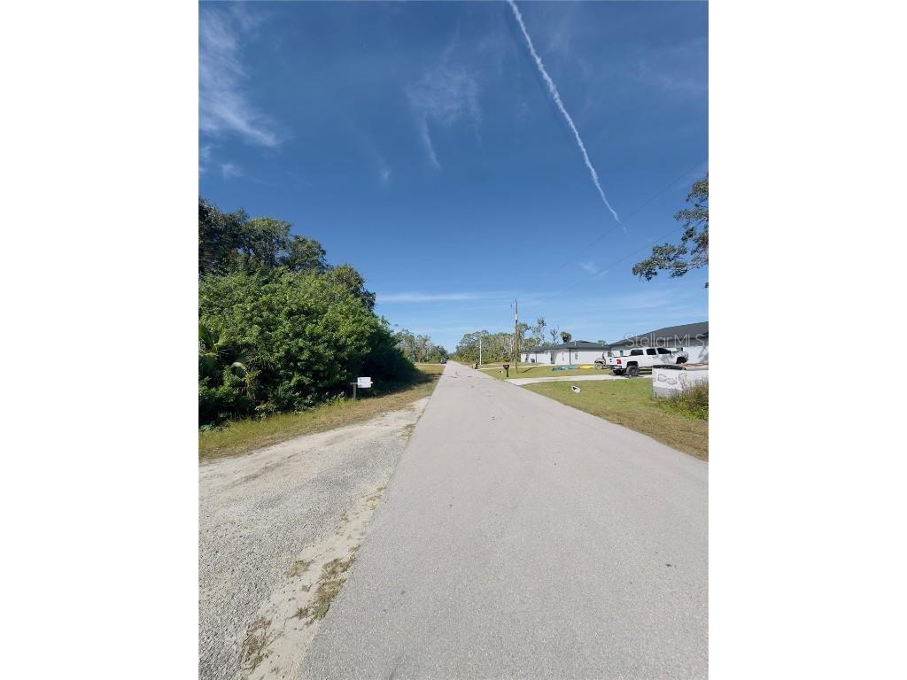 1957 Mclaren Avenue Lehigh Acres FL 33972 O6367919 image2