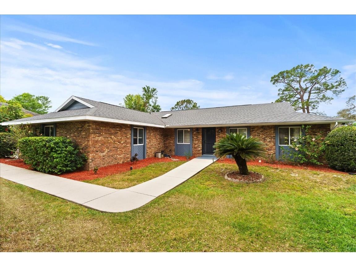 1957 Monterey Drive Deltona FL 32738 - LEHIGH LAKE V4941284 image1