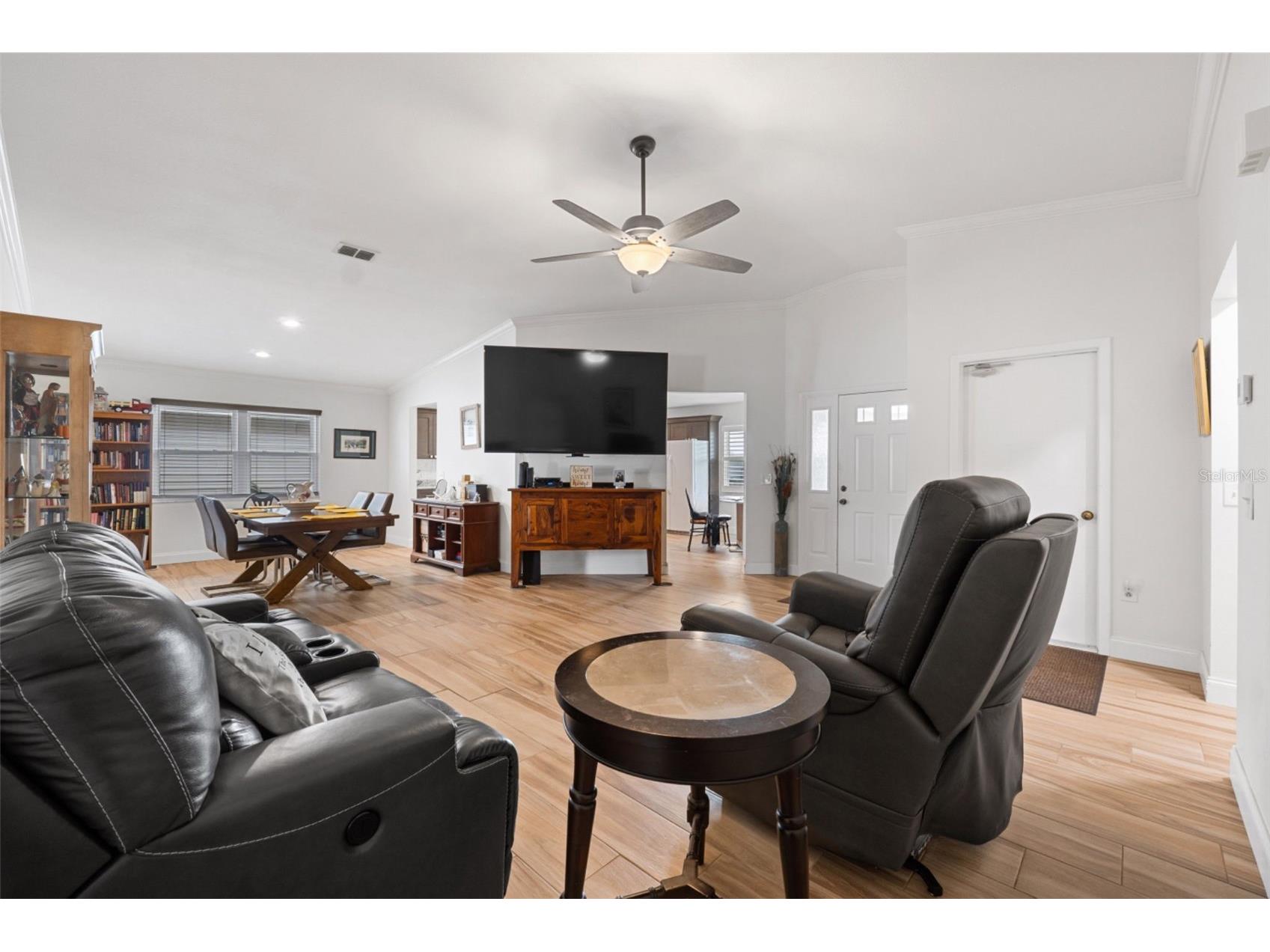 1957 Prairie Dunes Circle N Lakeland FL 33810 L4962472 image2