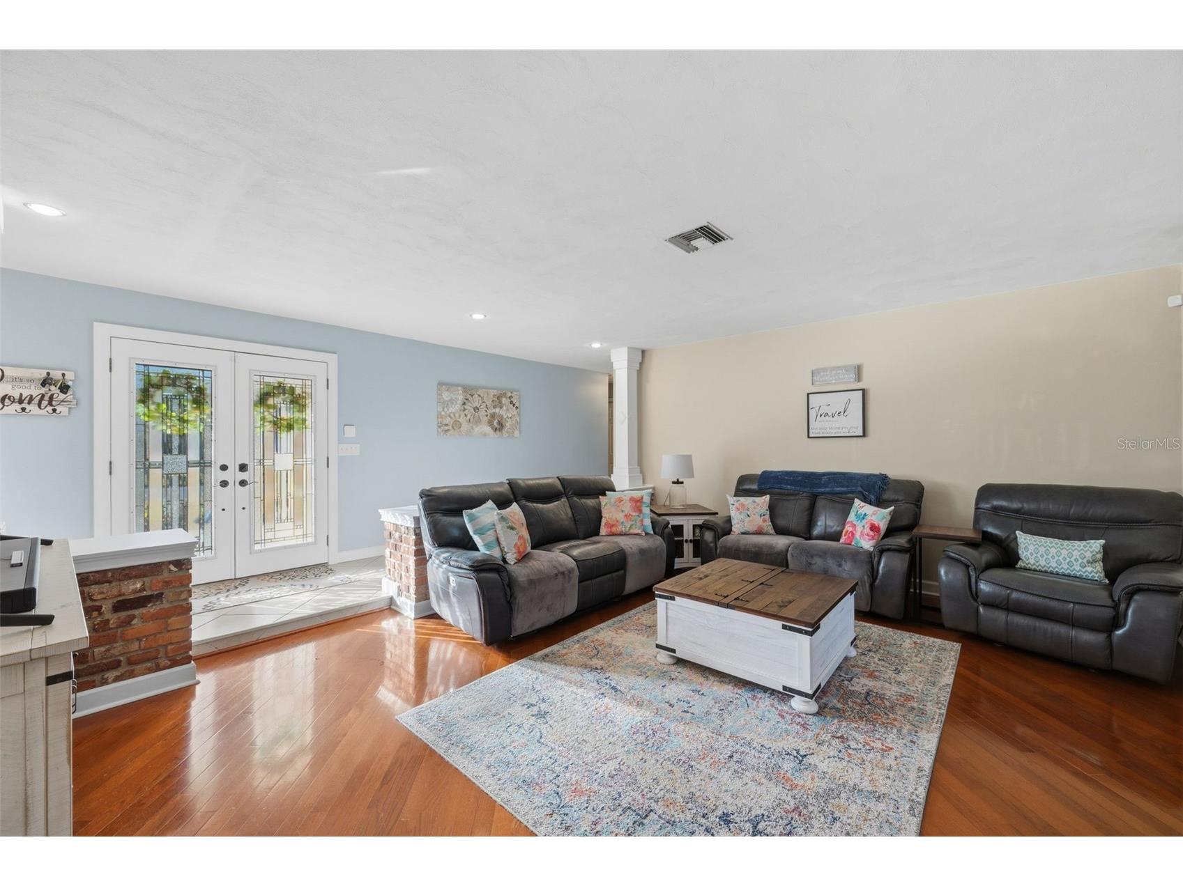 1957 Souvenir Drive Clearwater FL 33755 TB8469898 image12