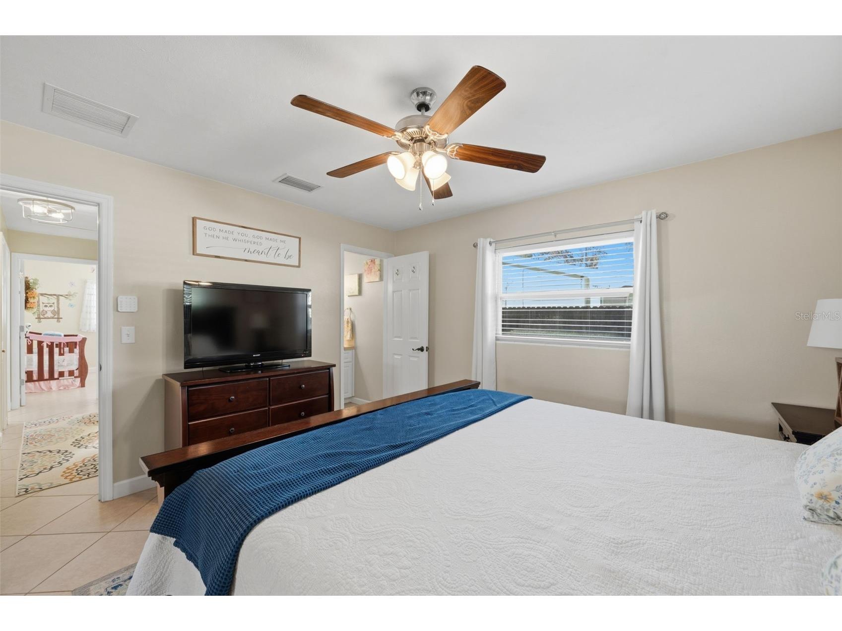 1957 Souvenir Drive Clearwater FL 33755 TB8469898 image23