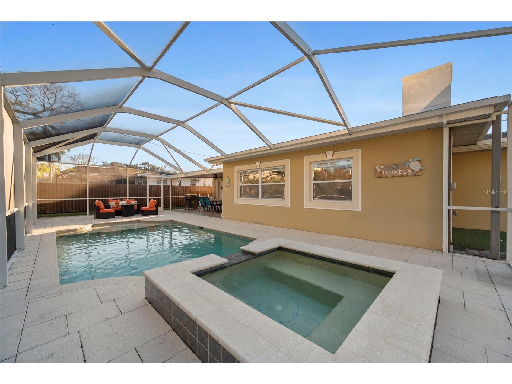 1957 Souvenir Drive Clearwater FL 33755 TB8469898 image37