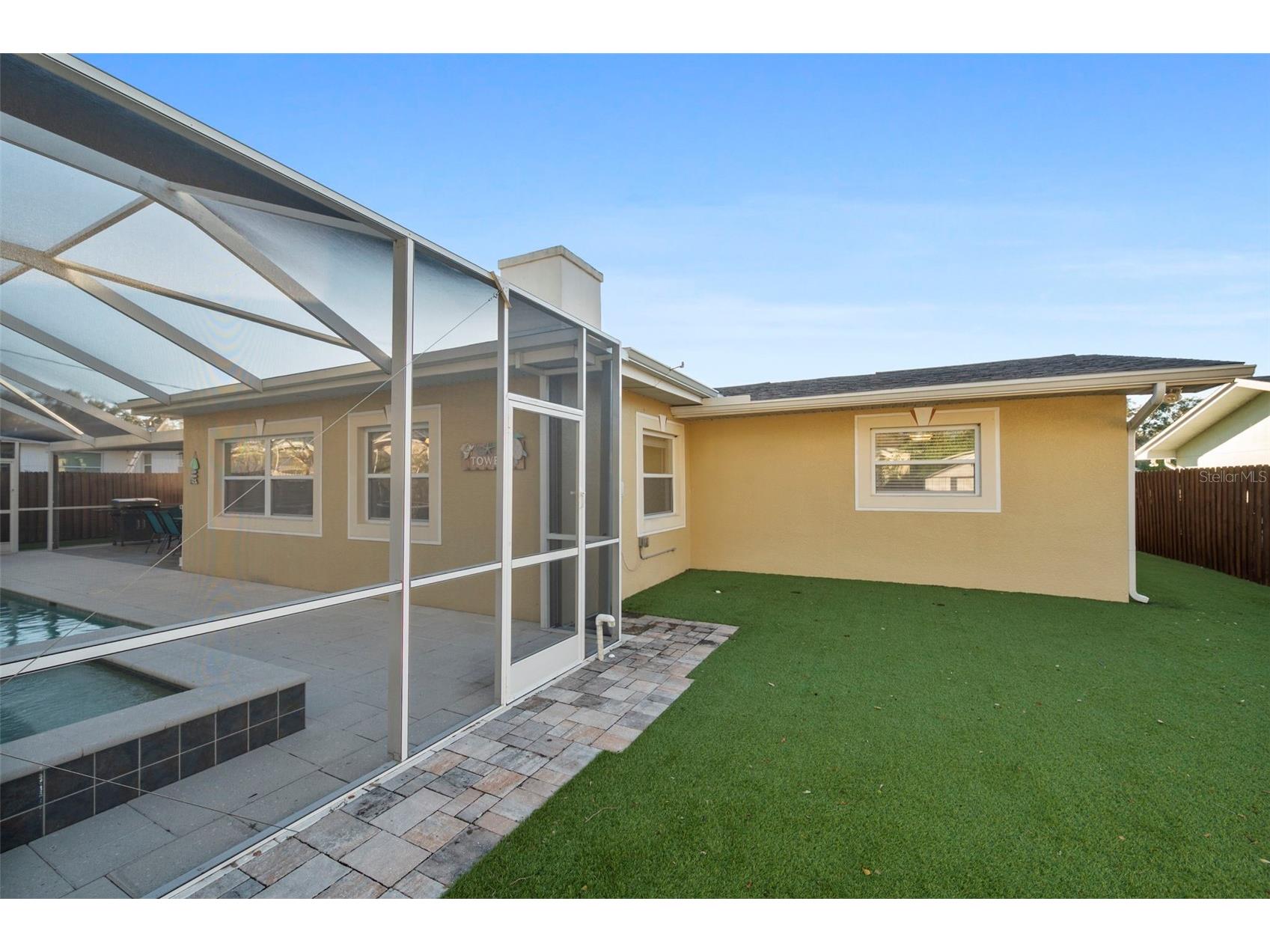 1957 Souvenir Drive Clearwater FL 33755 TB8469898 image45