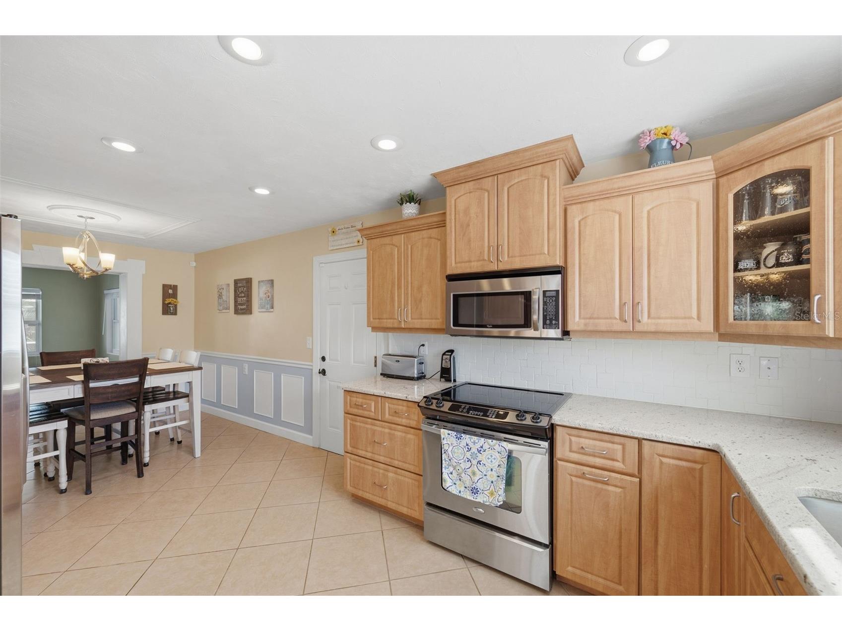 1957 Souvenir Drive Clearwater FL 33755 TB8469898 image6