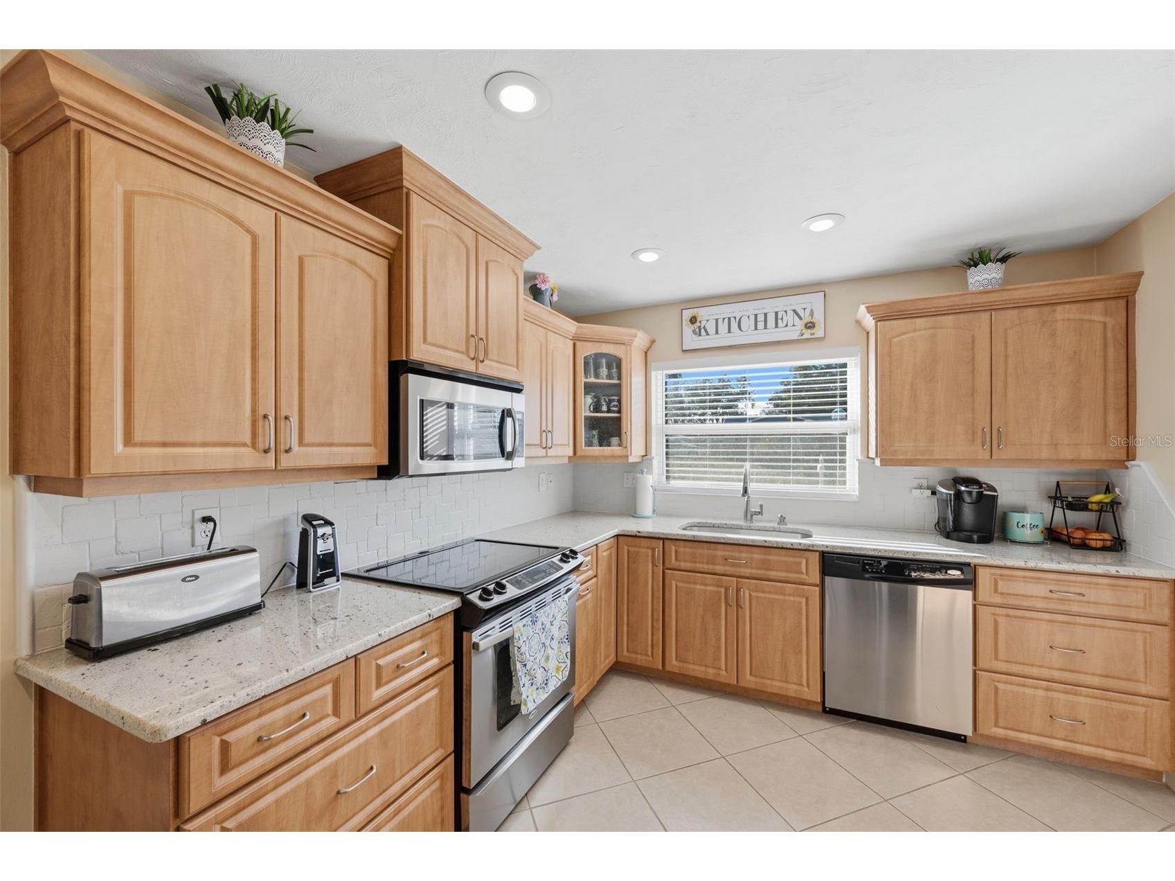 1957 Souvenir Drive Clearwater FL 33755 TB8469898 image9