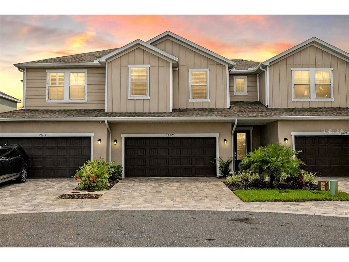 1957 Trailside Drive Palm Harbor FL 34683 TB8413636 image1