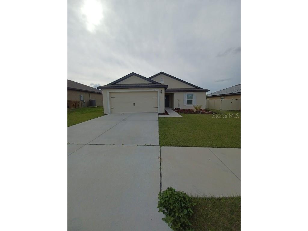 1958 Amber Sweet Circle Dundee FL 33838 S5100996 image1