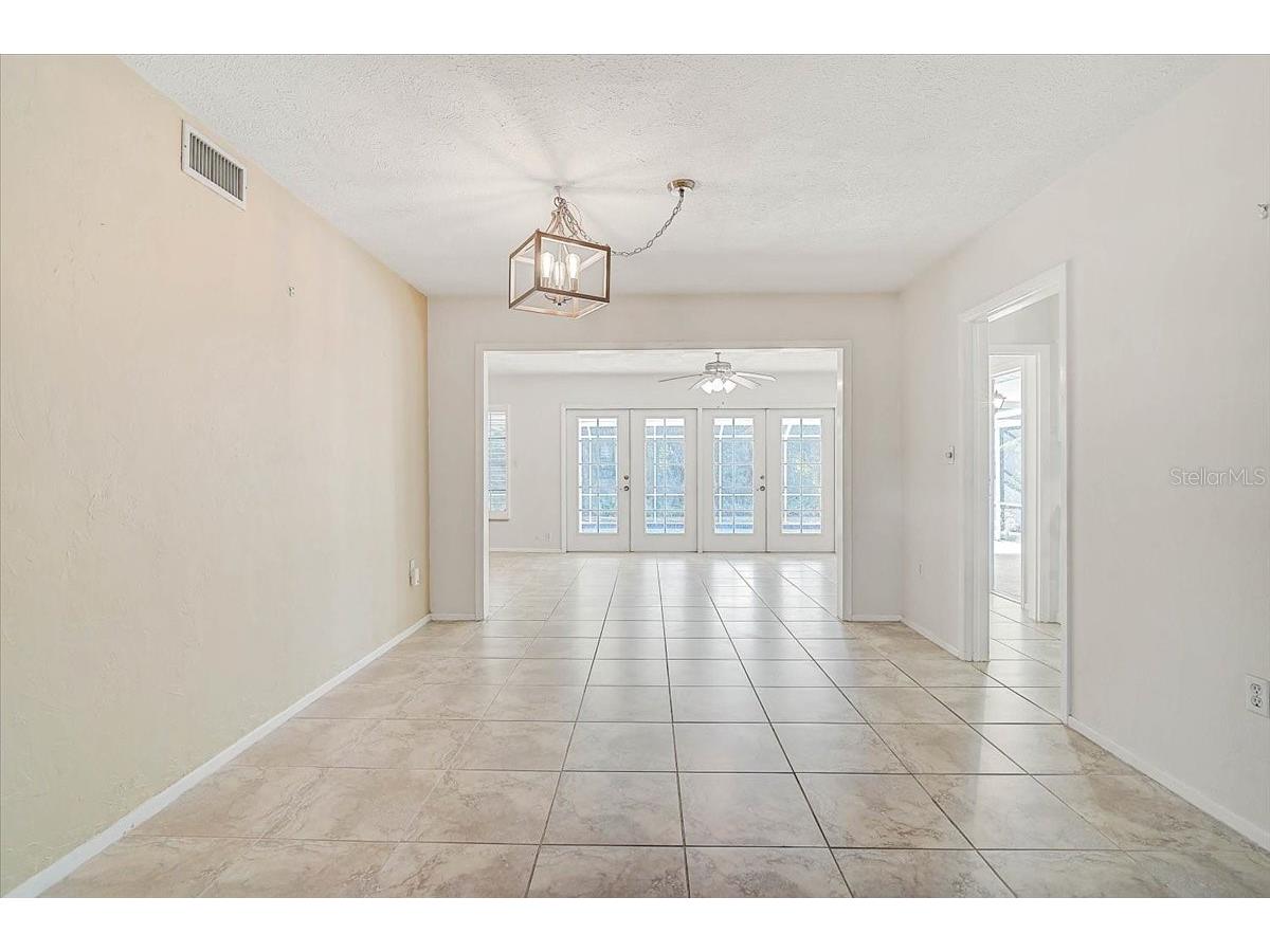 1958 Morris Street Sarasota FL 34239 A4677121 image12