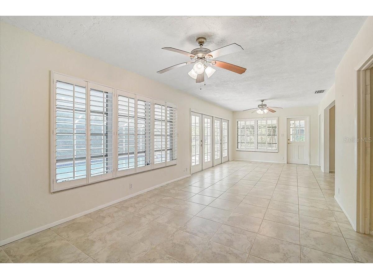 1958 Morris Street Sarasota FL 34239 A4677121 image17