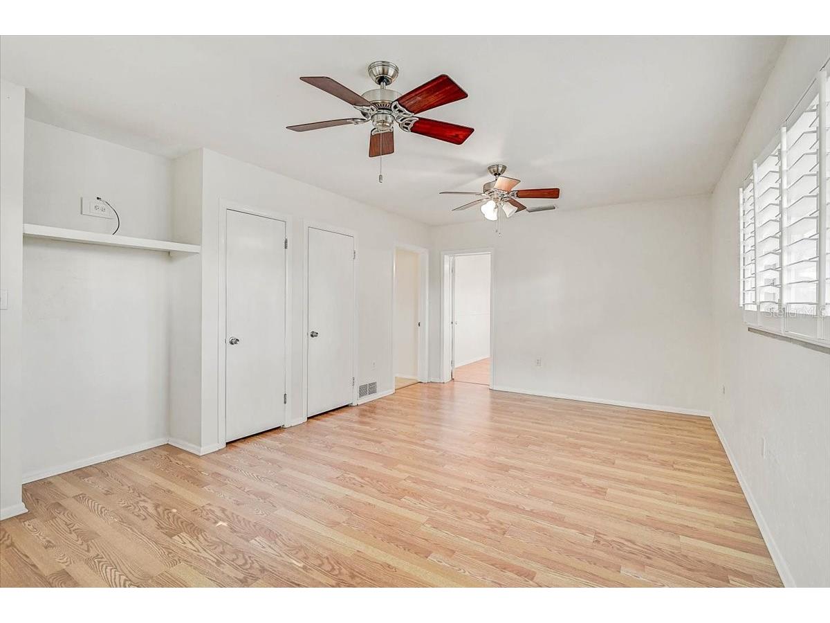 1958 Morris Street Sarasota FL 34239 A4677121 image32