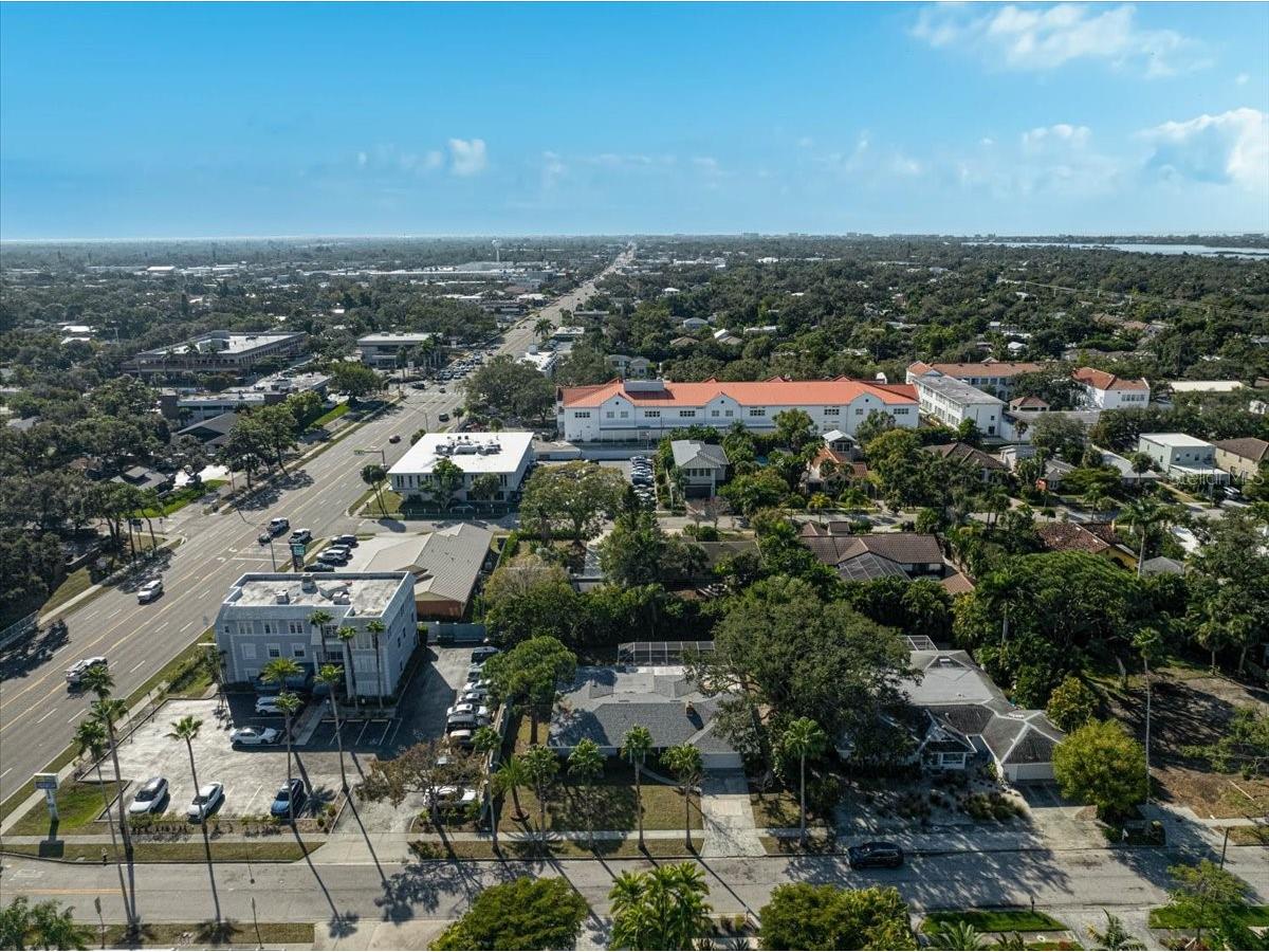 1958 Morris Street Sarasota FL 34239 A4677121 image53